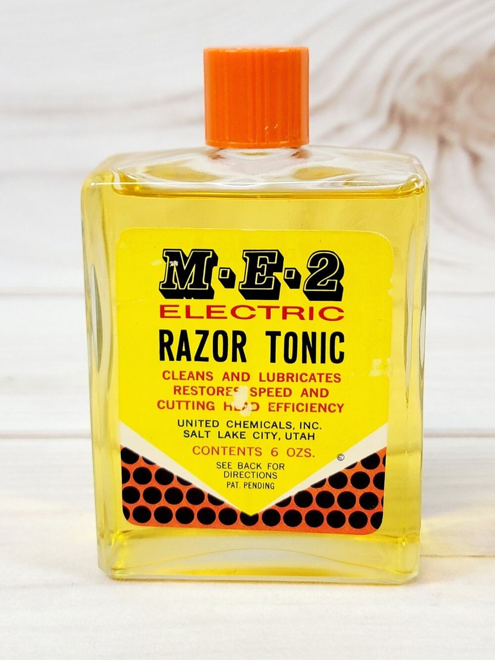 Vintage M.E.2 Electric Razor Tonic Glass Bottle NEW Old Stock 6oz. Made In USA